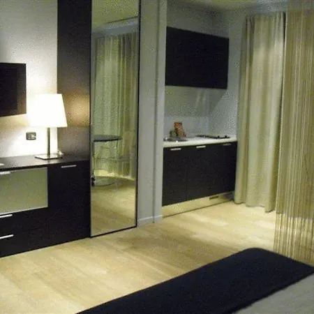 Joia & Luxury Rta Hotel