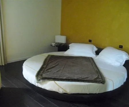 Joia & Luxury Rta Hotel